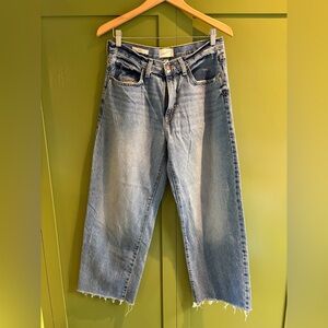 Universal thread 90s baggy jeans, size 6